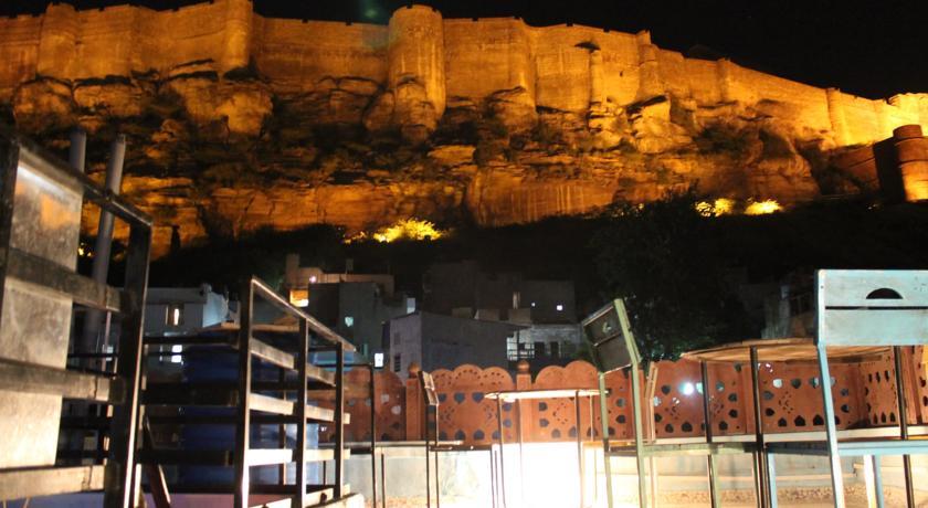 ג'ודפור Kesar Heritage Guest House מראה חיצוני תמונה