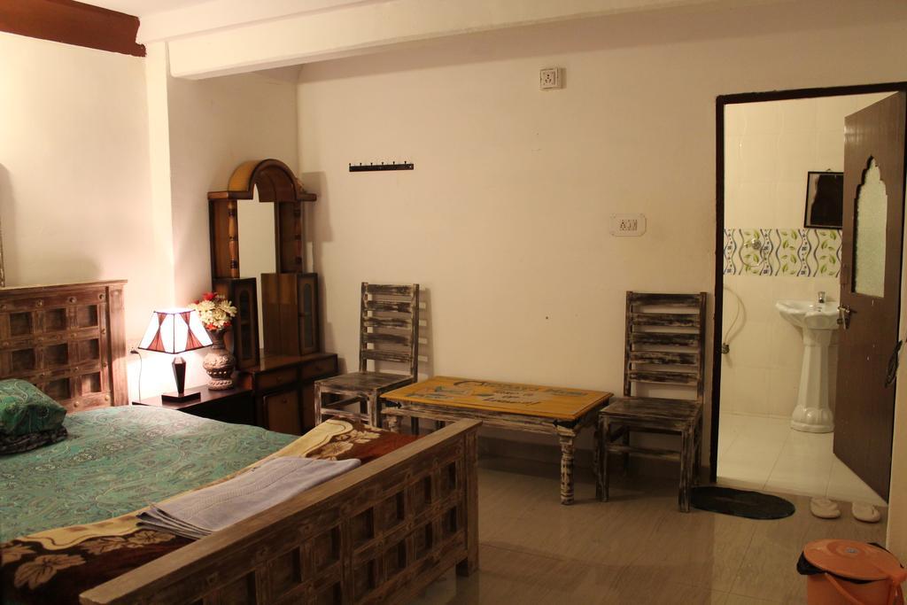 ג'ודפור Kesar Heritage Guest House חדר תמונה