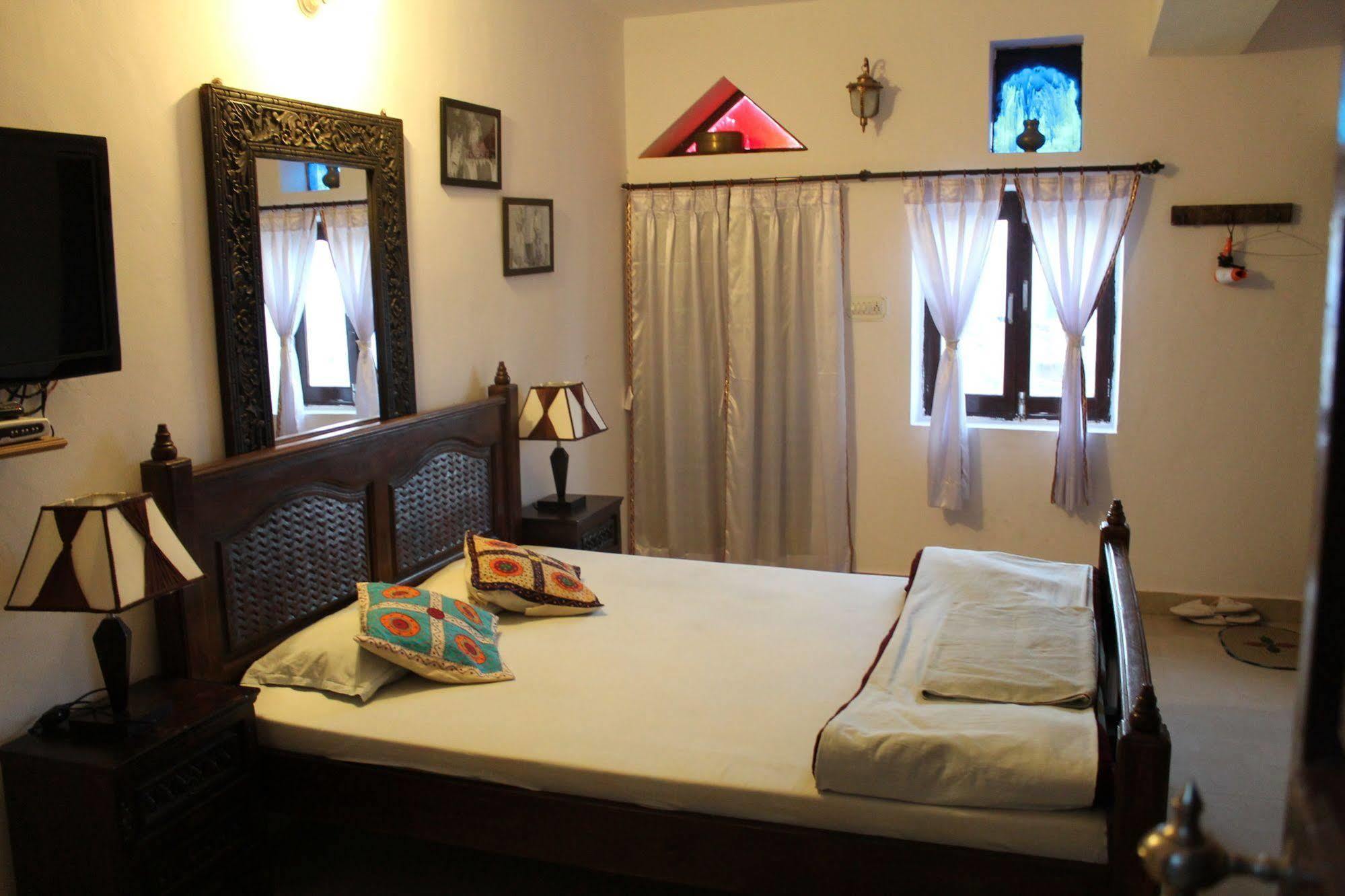 ג'ודפור Kesar Heritage Guest House מראה חיצוני תמונה